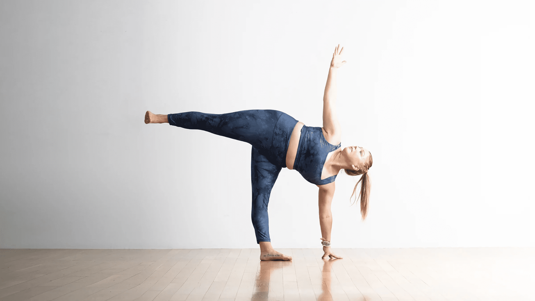 Bakasana: 5 Common Mistakes in Crow Pose (And How to Fix Them!)