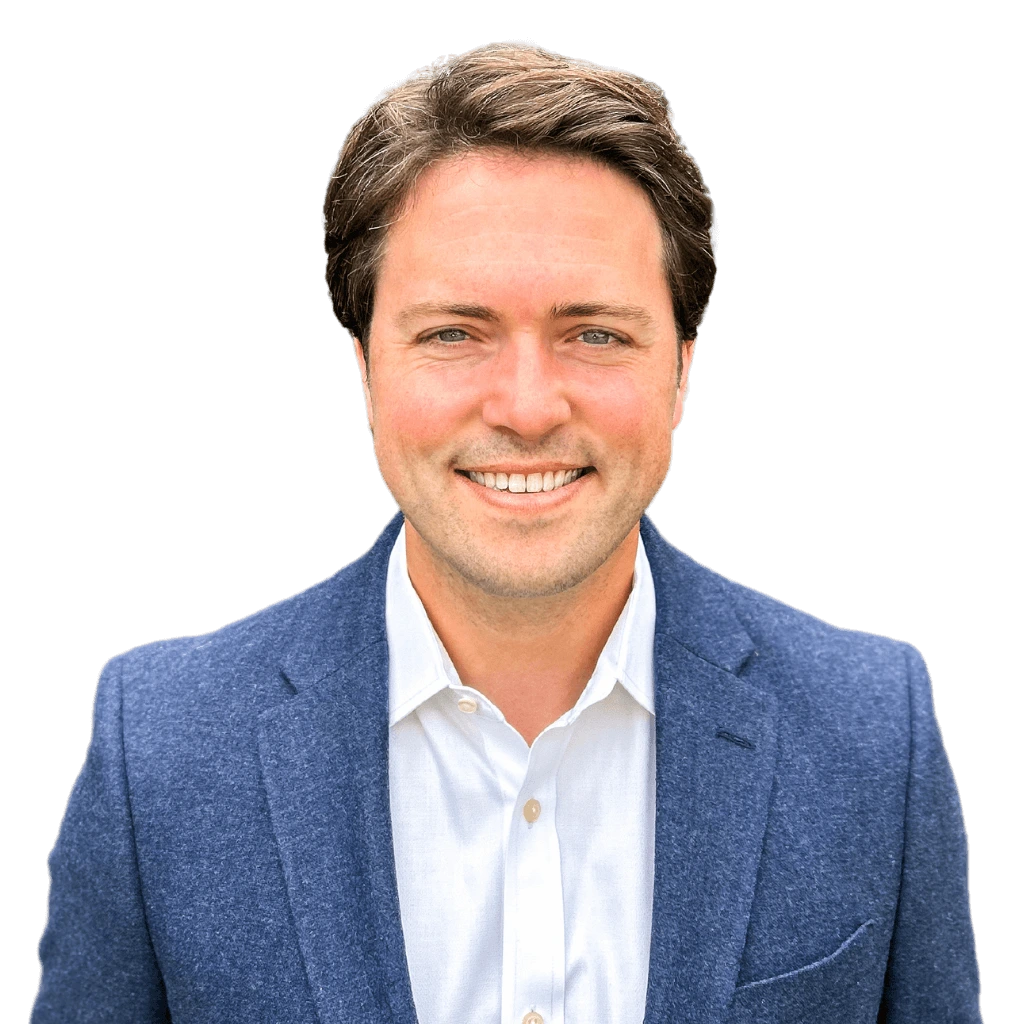 Alex Minten Physical Therapist MovementX Physical Therapy in wisconsin Headshot Square