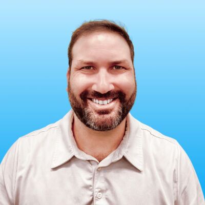 Erik meeker movementx physical therapist headshot