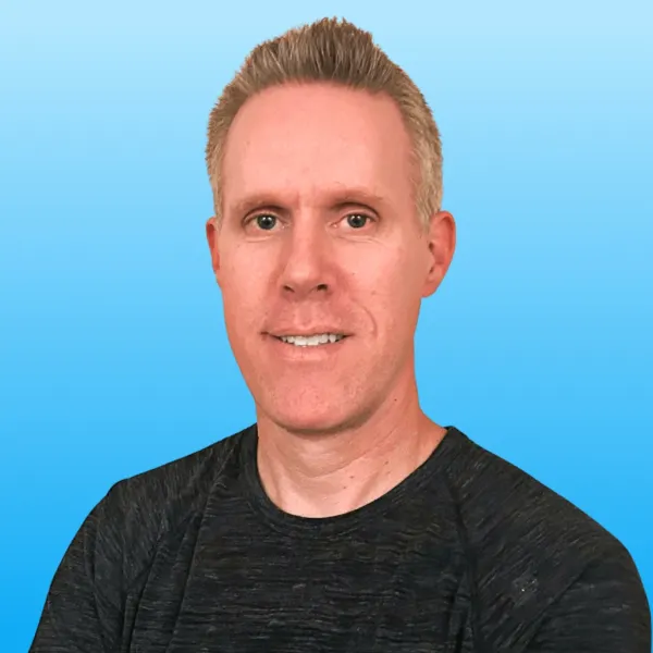 Dustin Burns Physical Therapist MovementX Physical Therapy Headshot Square