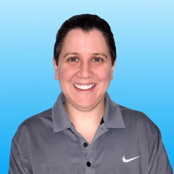 Katelyn Nicoletta movementx physical therapist in north carolina headshot