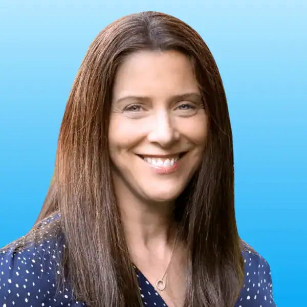 Kirsten Bodensteiner Physical Therapist MovementX Physical Therapy Headshot Square