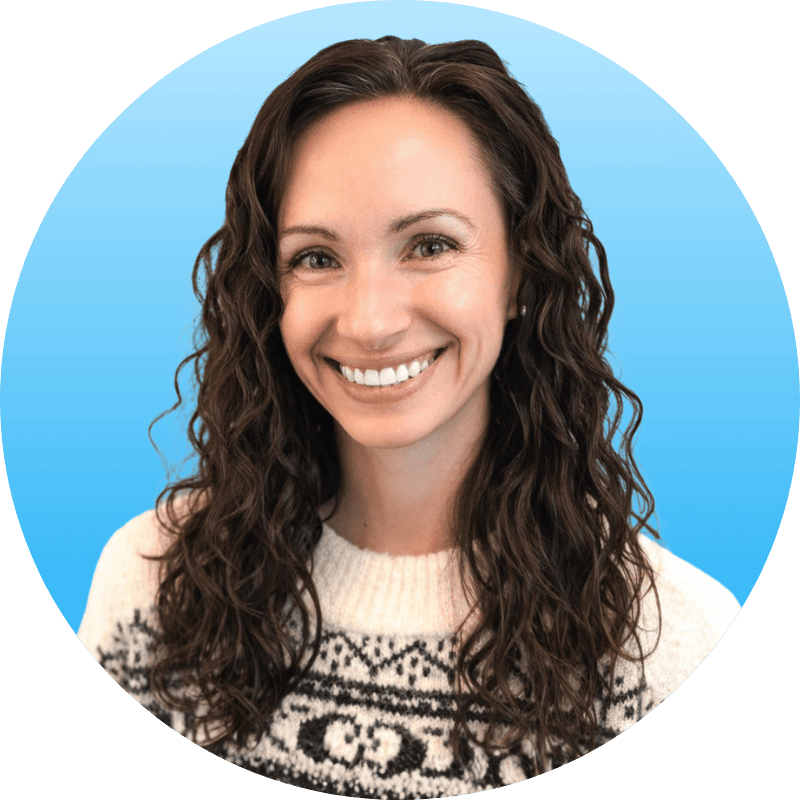 Avelina Vilas Physical Therapist MovementX Physical Therapy Headshot